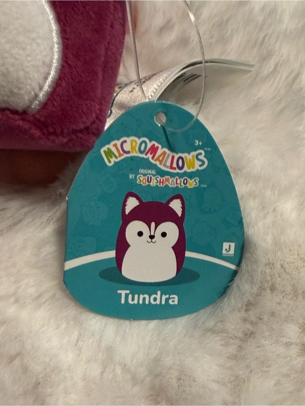 Tundra the Husky Dog Micromallow Keychain/ Bag Charm- NWT